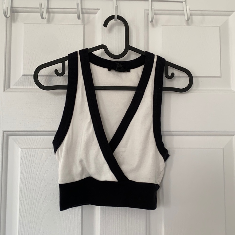 Forever 21 crop top size S